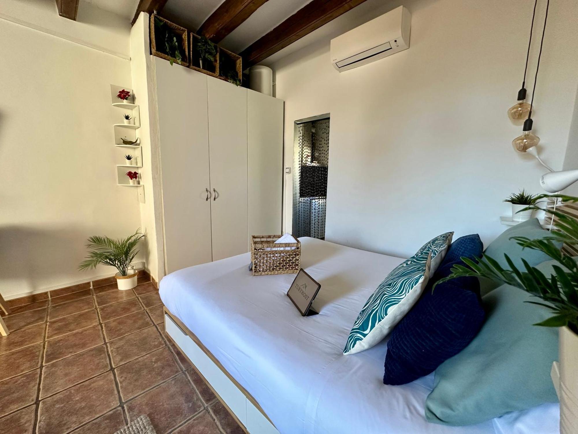 Taulat Loft L Poblenou Beach L Self Check In L Terrace Penthouse Barselona Dış mekan fotoğraf