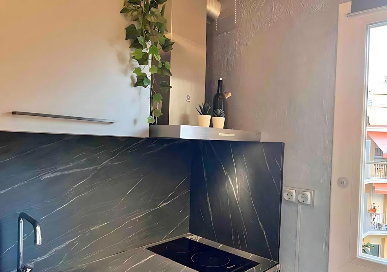 Taulat Loft L Poblenou Beach L Self Check In L Terrace Penthouse Barselona Dış mekan fotoğraf